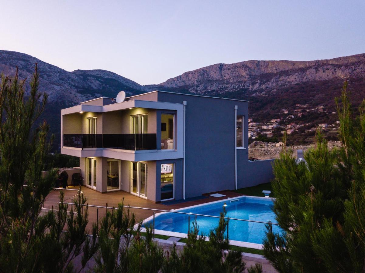 Villas Alfa & Omega Klis Exterior photo